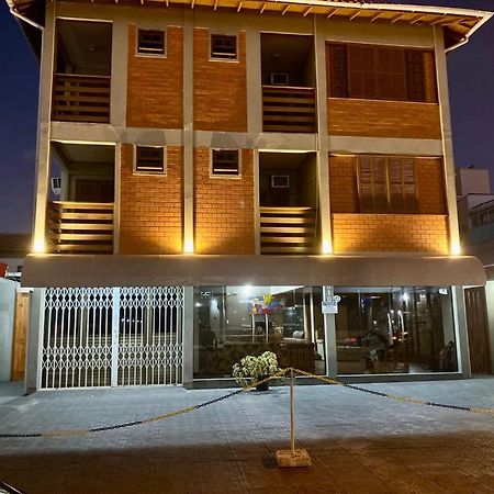 Milton Leite Suite Governador Celso Ramos Exterior photo